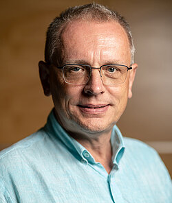 Dipl.-Psych. Frank Seibert-Alves BMedSci Seibert-Alves_Frank.jpg