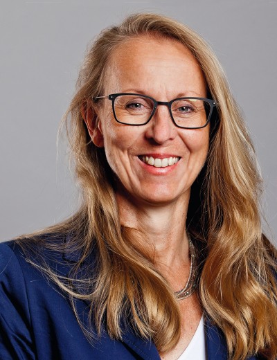 Dr. med. Kyra Schneider patsich_dr_med_kyra_schneider_f_uniklinikum_ffm.jpg