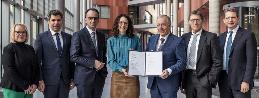Pressekonferenz zur Unterzeichnung des „Zukunftspapiers Plus“ ukgm_zukunftsvertrag_foto_hmsi_c_christian_stein.jpg