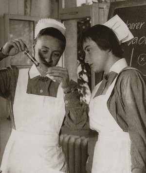 1950: Ausbildung einer Lehrschwester foto_8.jpg