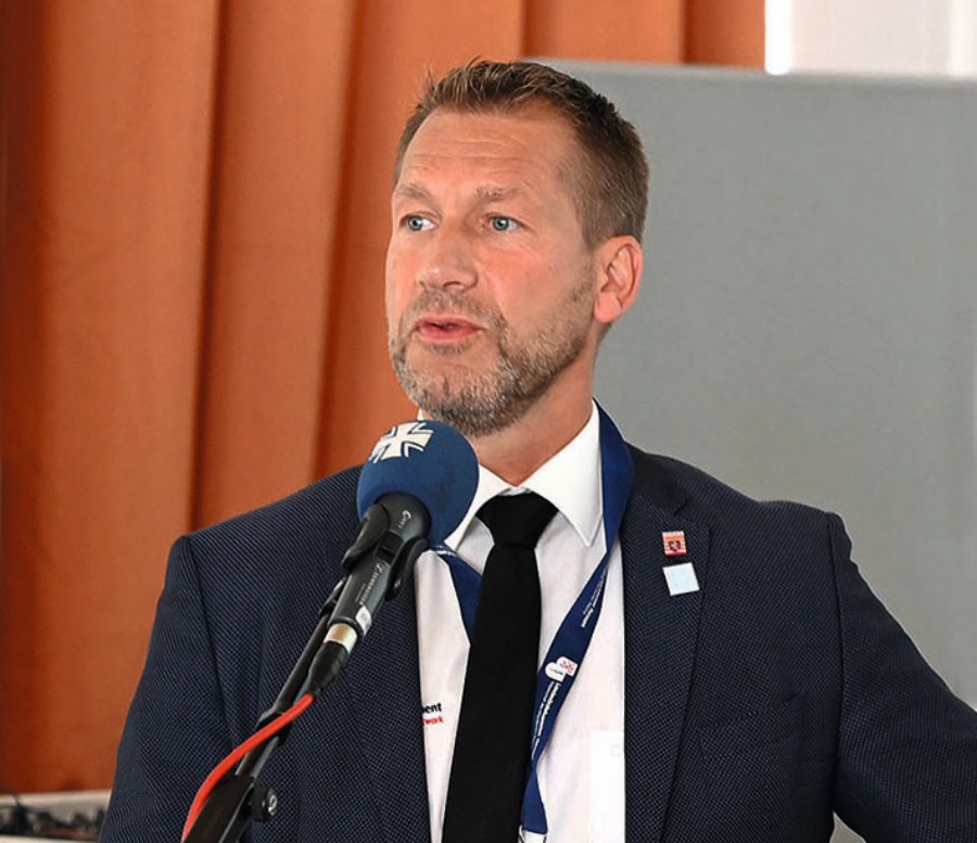 zacharowski.jpg zacharowski.jpg